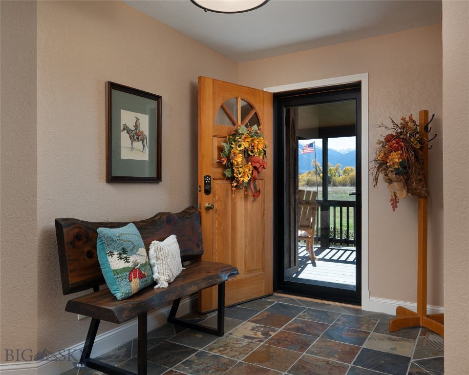 14 Little Bunny Lane, Livingston MT 59047