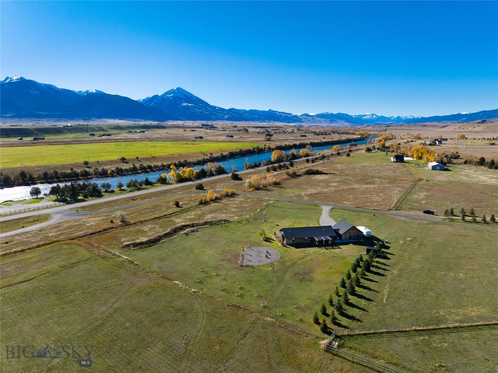 14 Little Bunny Lane, Livingston MT 59047