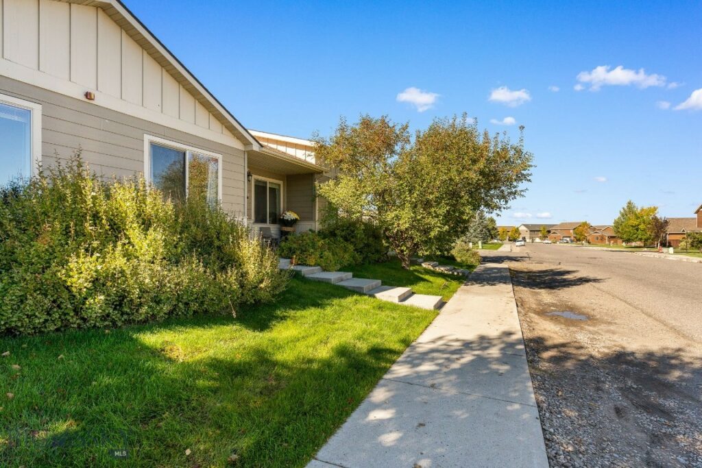 14 Bow Perch Lane, Bozeman MT 59718