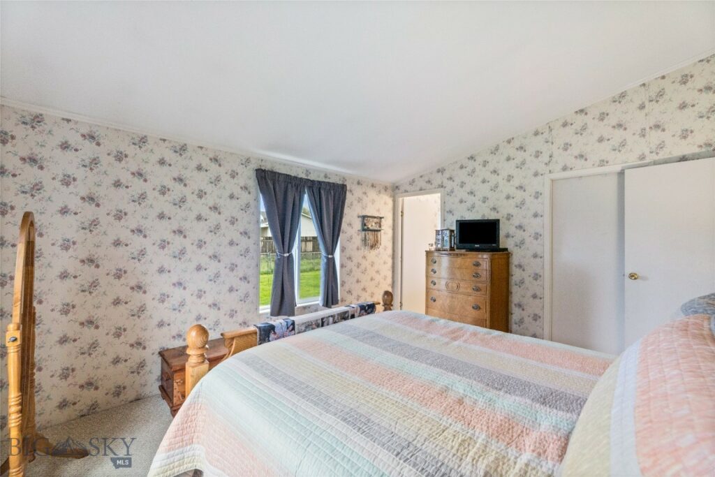 14 S Hunters Way, Bozeman MT 59718