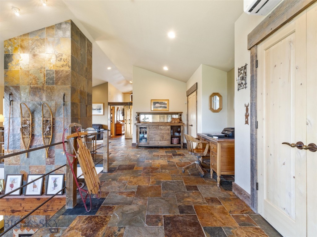 14 Sunflower Lane, Livingston MT 59047