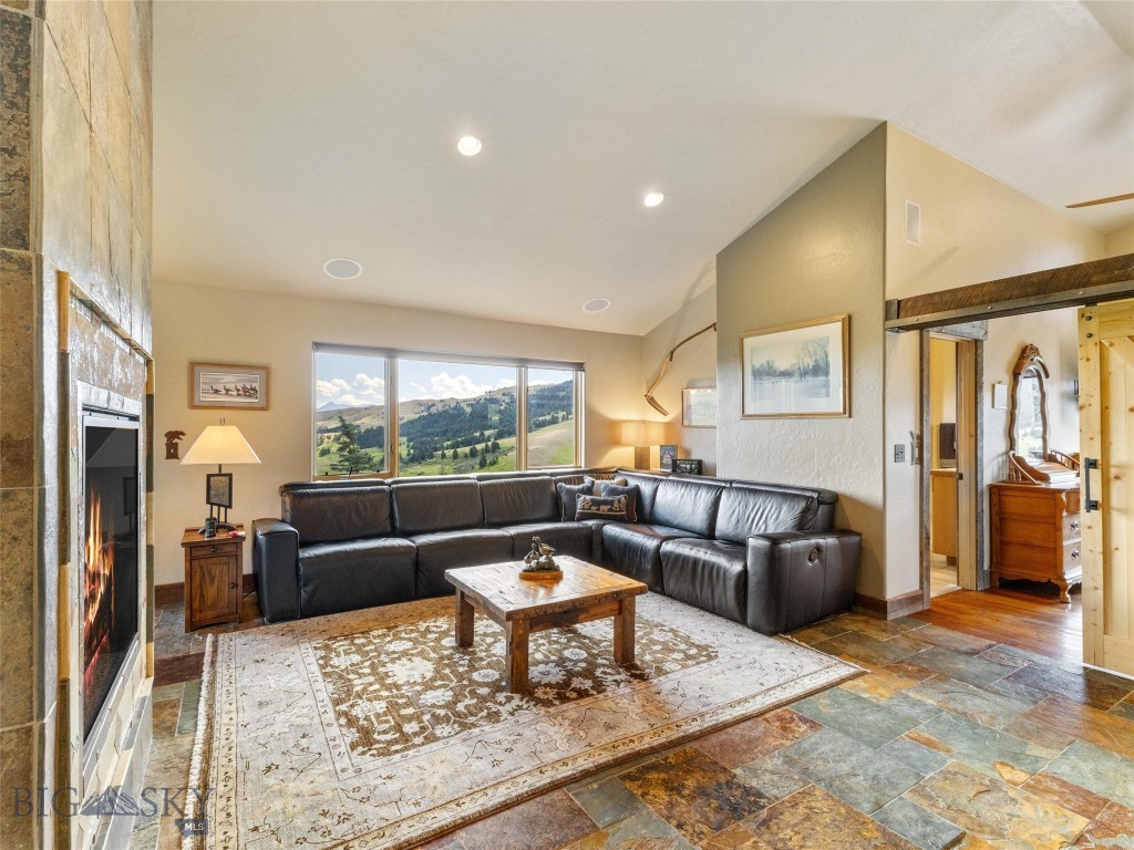 14 Sunflower Lane, Livingston MT 59047