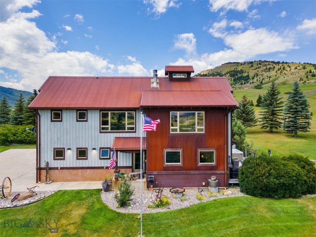 14 Sunflower Lane, Livingston MT 59047