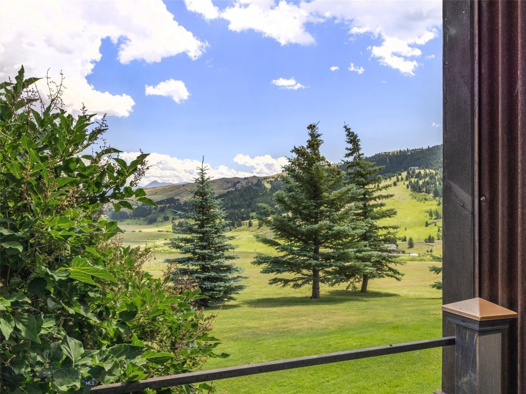 14 Sunflower Lane, Livingston MT 59047