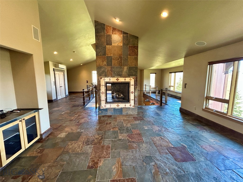 14 Sunflower Lane, Livingston MT 59047