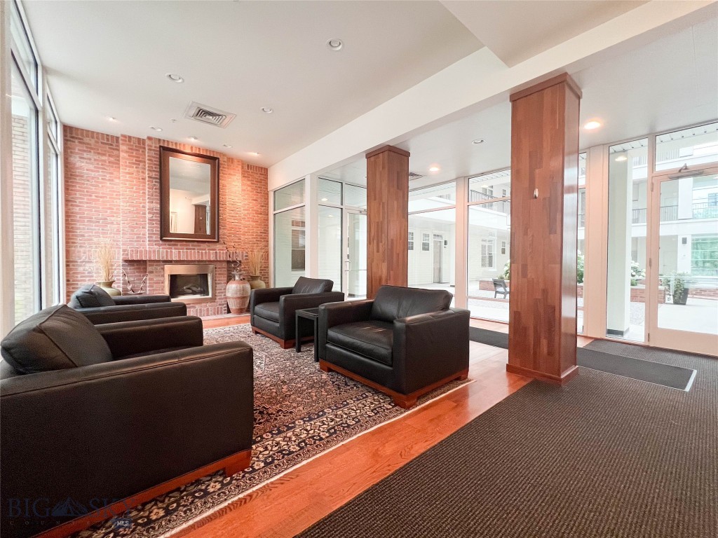 140 Village Crossing Way, Bozeman MT 59715