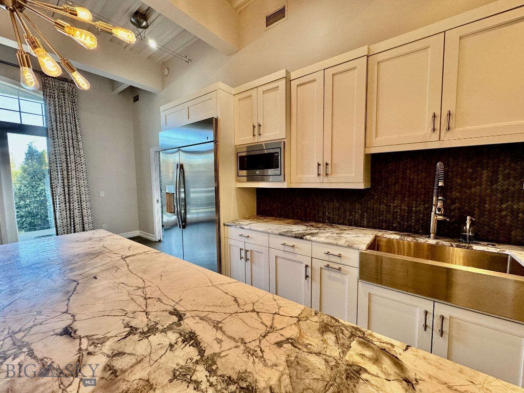 140 Village Crossing, Bozeman MT 59715