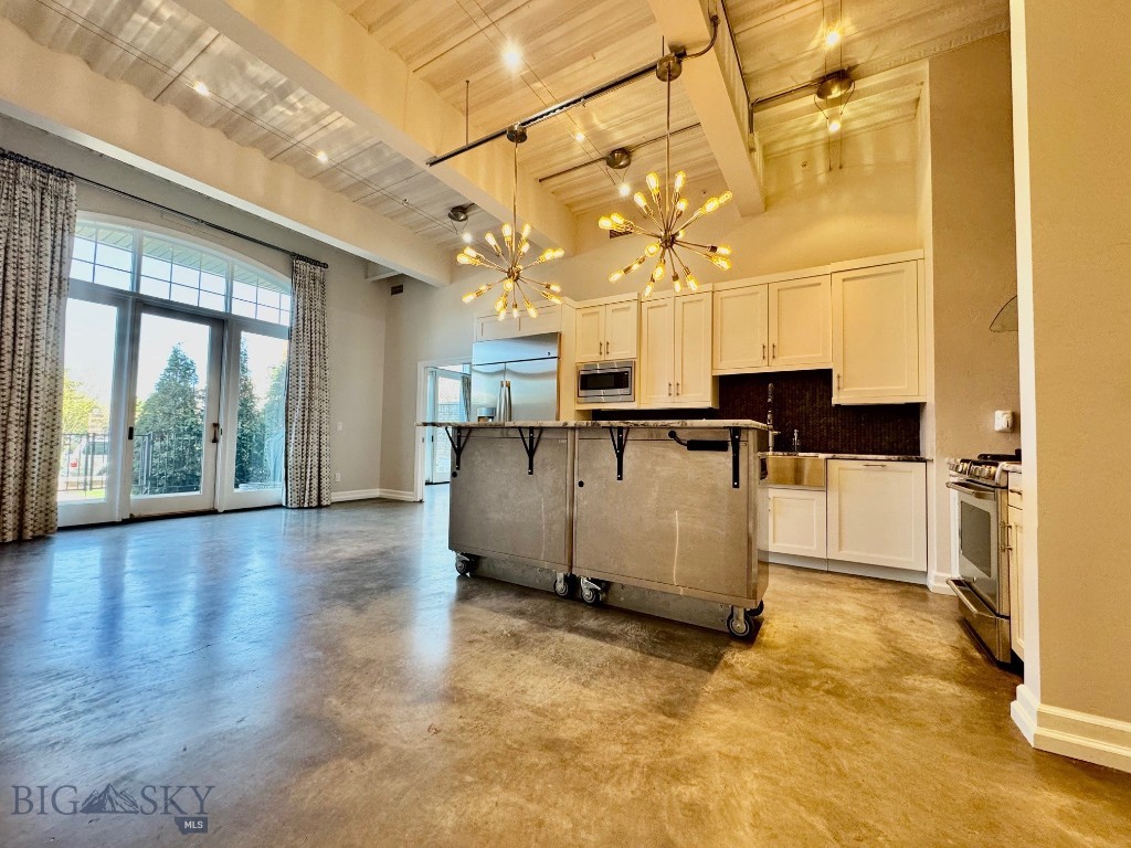 140 Village Crossing, Bozeman MT 59715