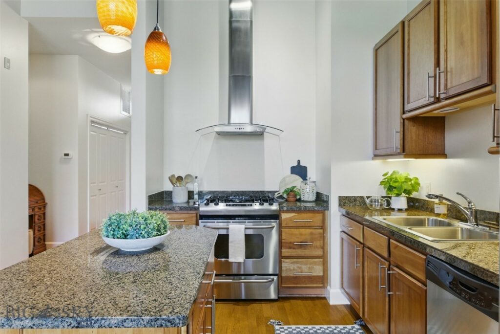 140 Village Crossing, Bozeman MT 59715