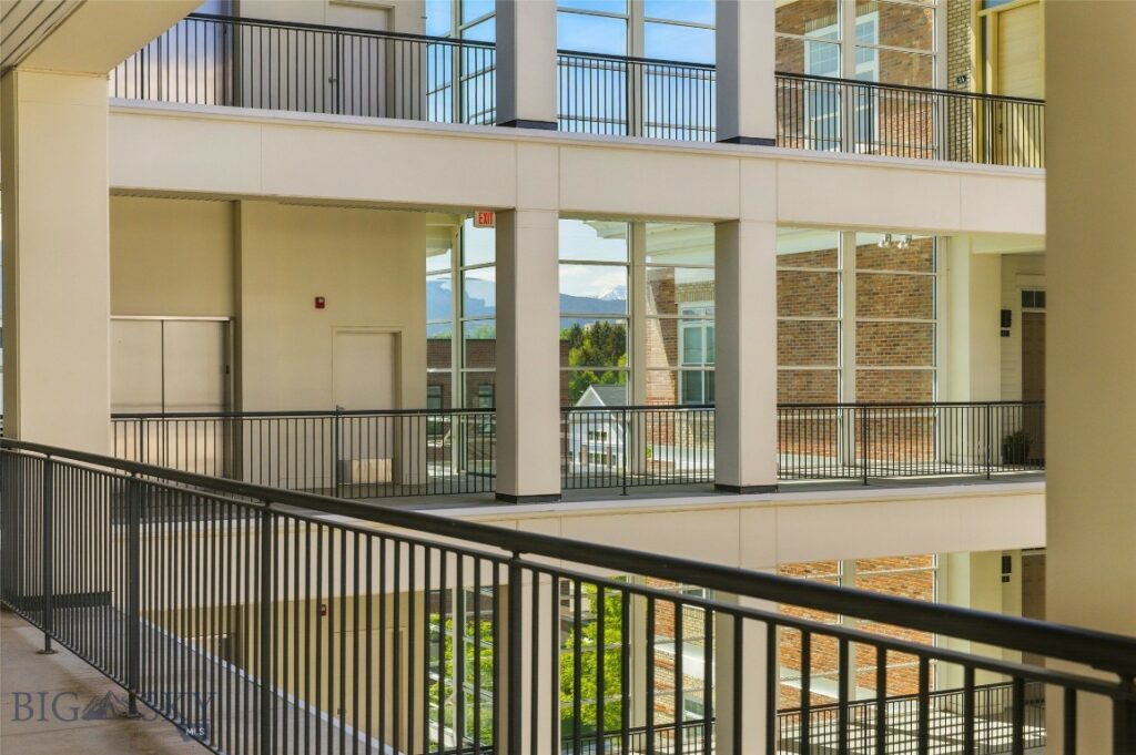 140 Village Crossing, Bozeman MT 59715
