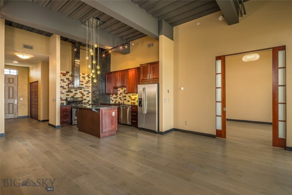 140 Village Crossing Way, Bozeman MT 59715