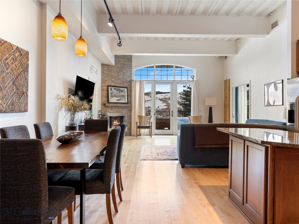 140 Village Crossing Way, Bozeman MT 59715