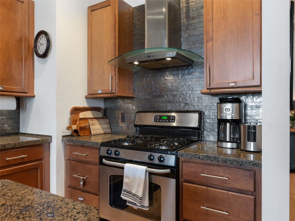 140 Village Crossing Way, Bozeman MT 59715