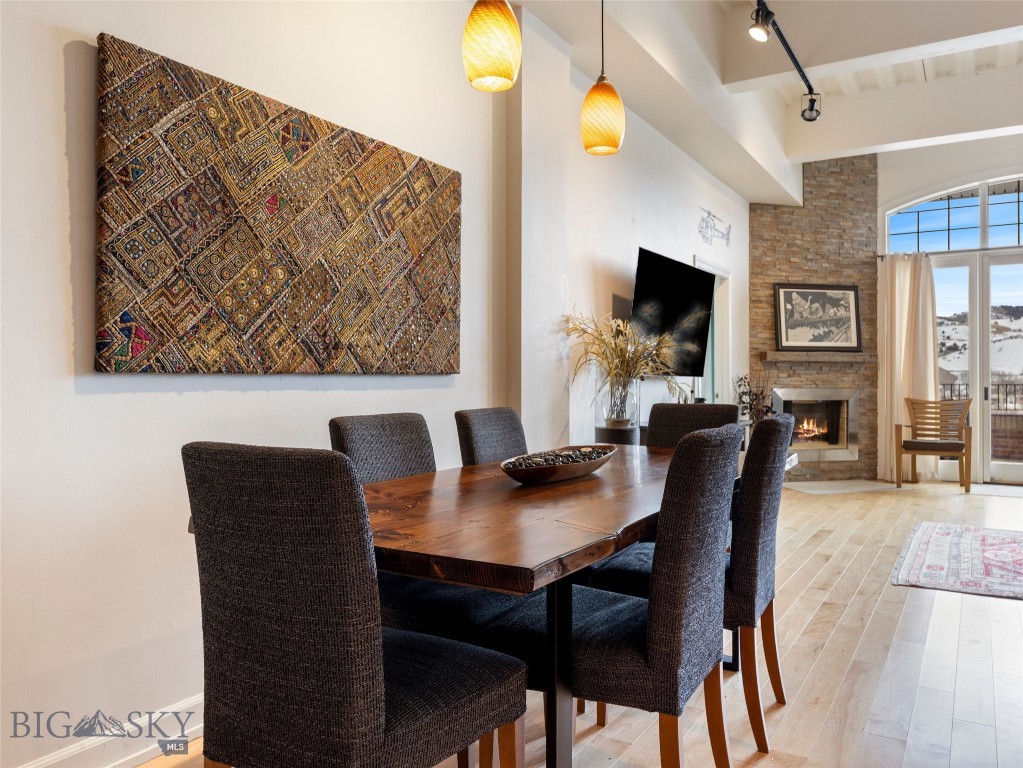 140 Village Crossing Way, Bozeman MT 59715