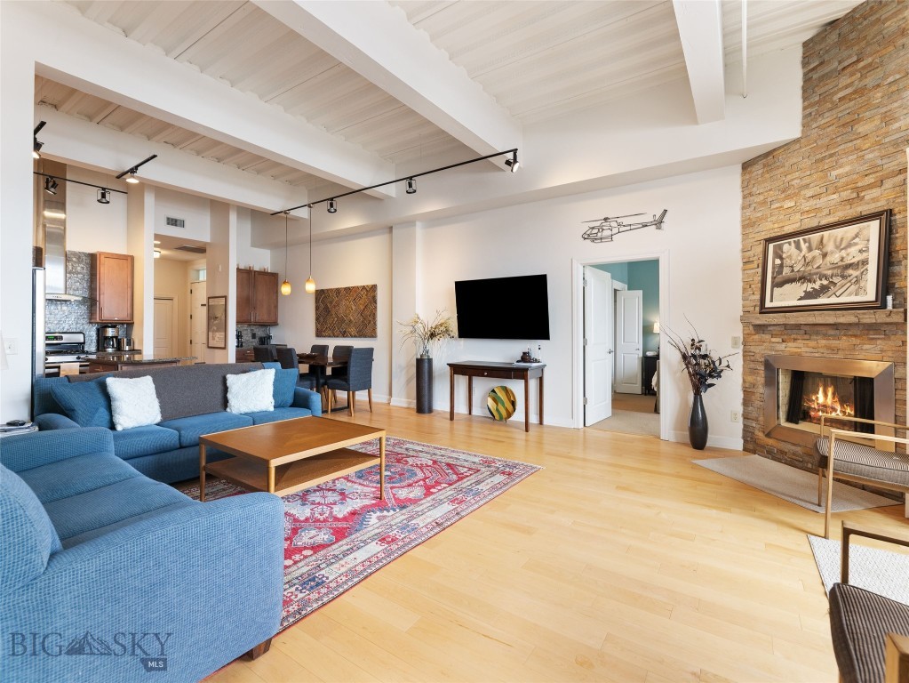 140 Village Crossing Way, Bozeman MT 59715