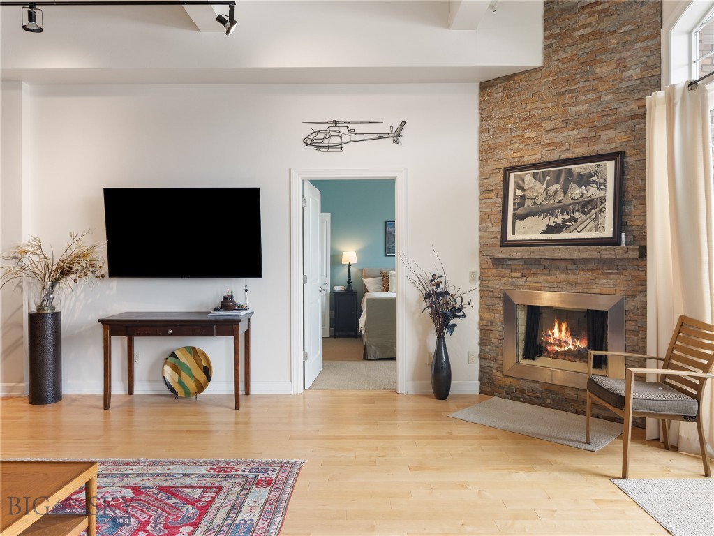 140 Village Crossing Way, Bozeman MT 59715