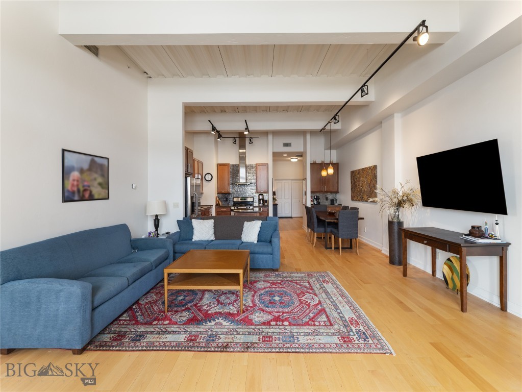 140 Village Crossing Way, Bozeman MT 59715