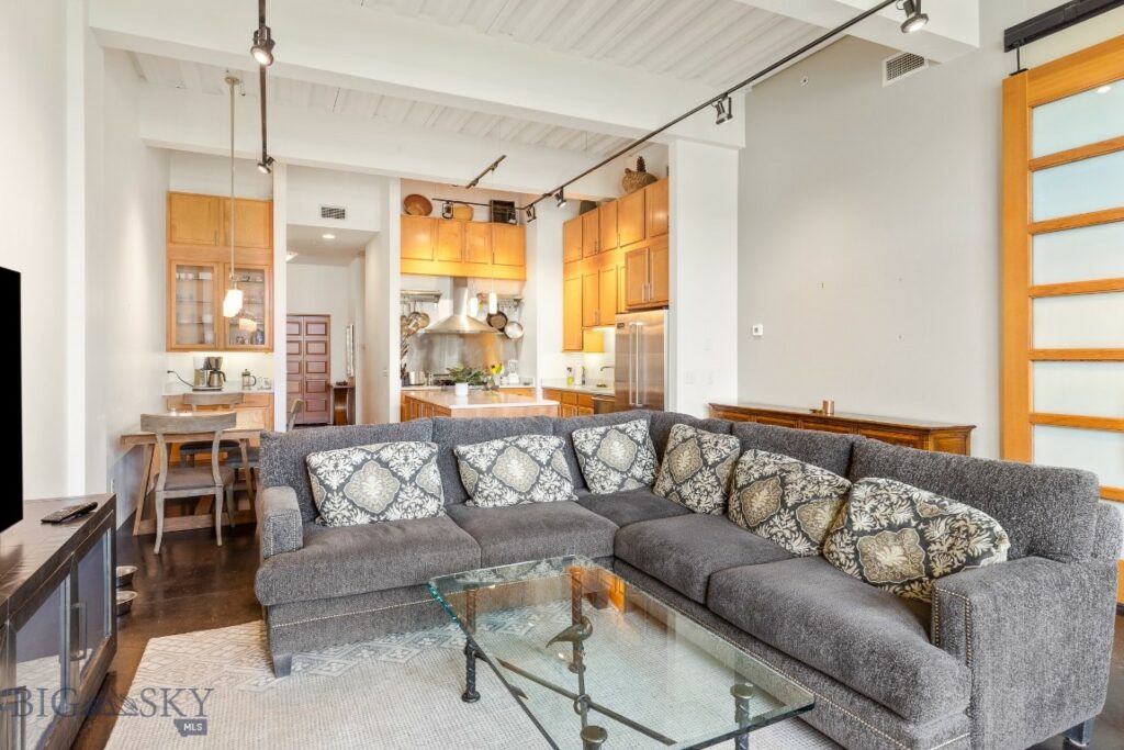 140 Village Crossing Way, Bozeman MT 59715