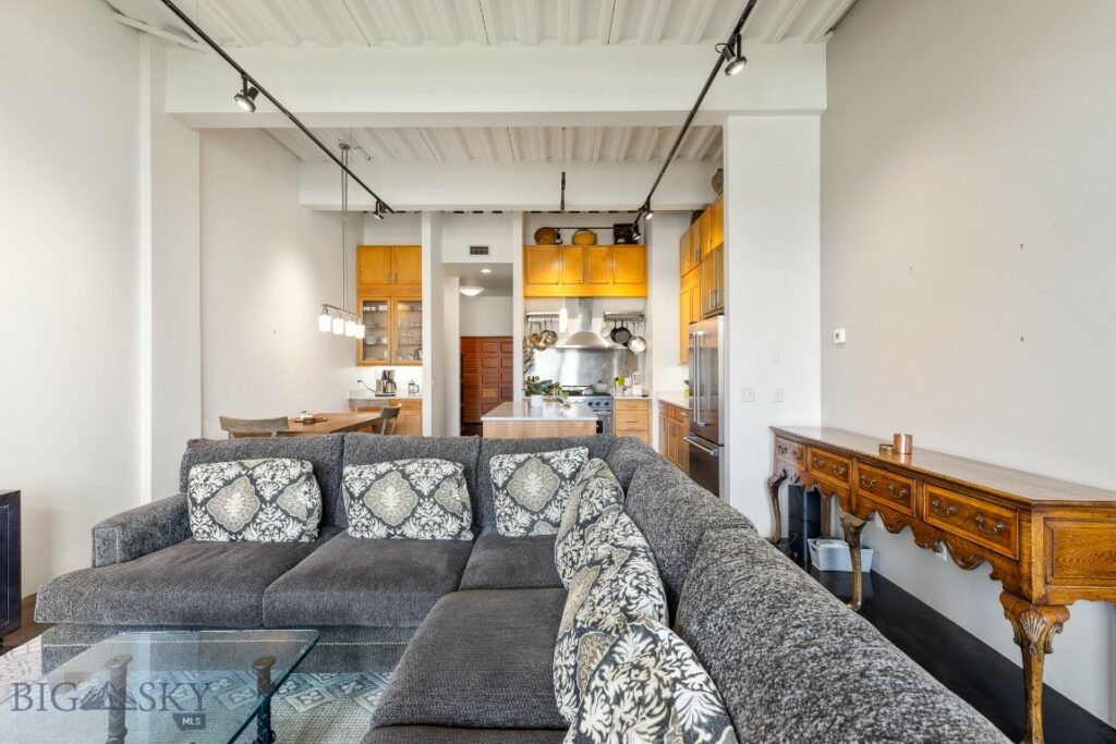 140 Village Crossing Way, Bozeman MT 59715