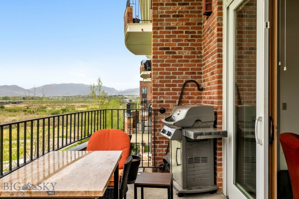 140 Village Crossing Way, Bozeman MT 59715