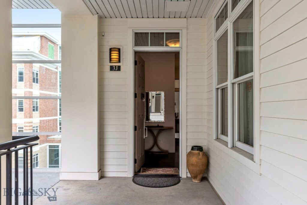 140 Village Crossing Way, Bozeman MT 59715