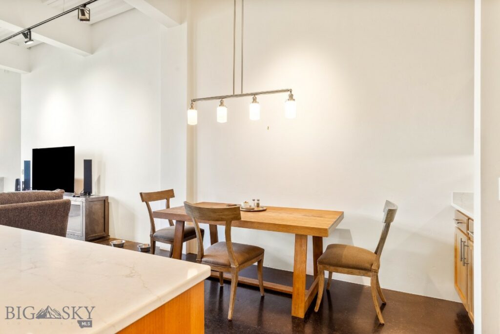 140 Village Crossing Way, Bozeman MT 59715