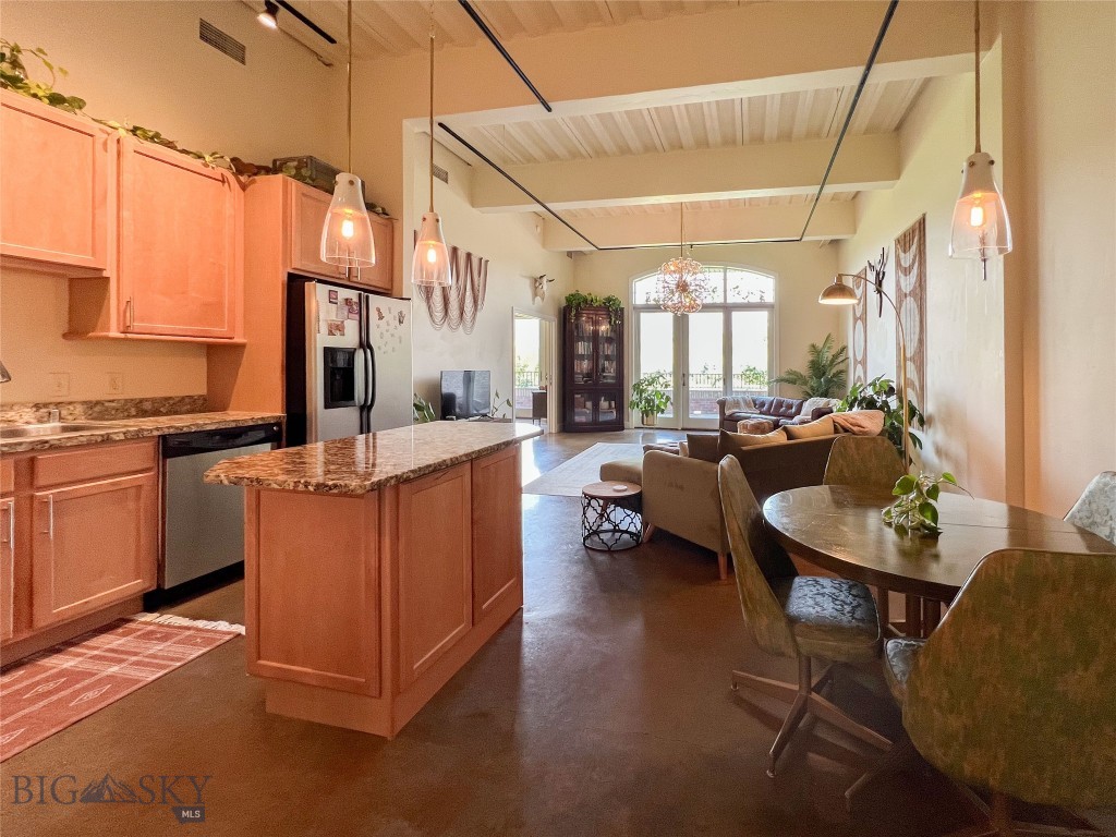 140 Village Crossing Way, Bozeman MT 59715