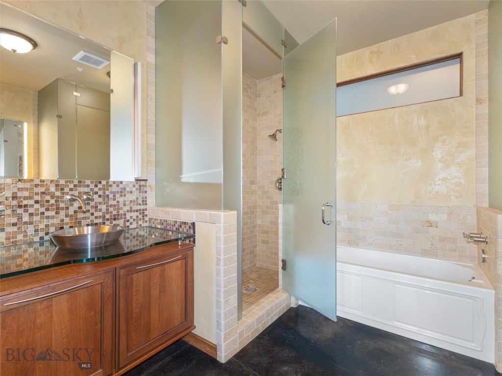 140 Village Crossing Way, Bozeman MT 59715