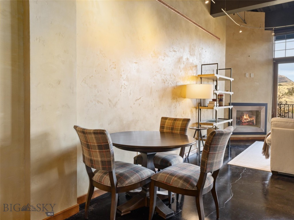 140 Village Crossing Way, Bozeman MT 59715