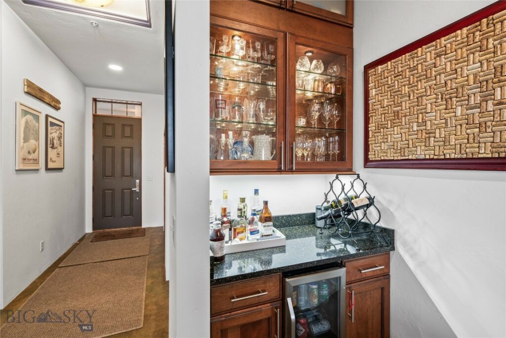 140 Village Crossing Way, Bozeman MT 59715