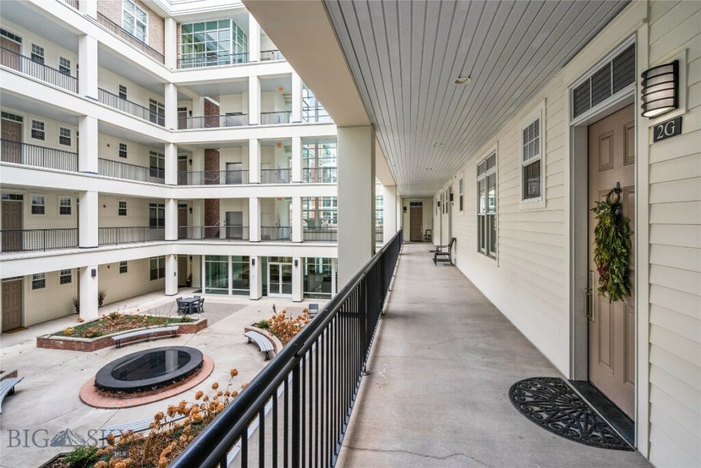 140 Village Crossing Way, Bozeman MT 59715