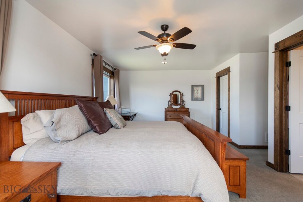 1402 Powers, Belgrade MT 59714