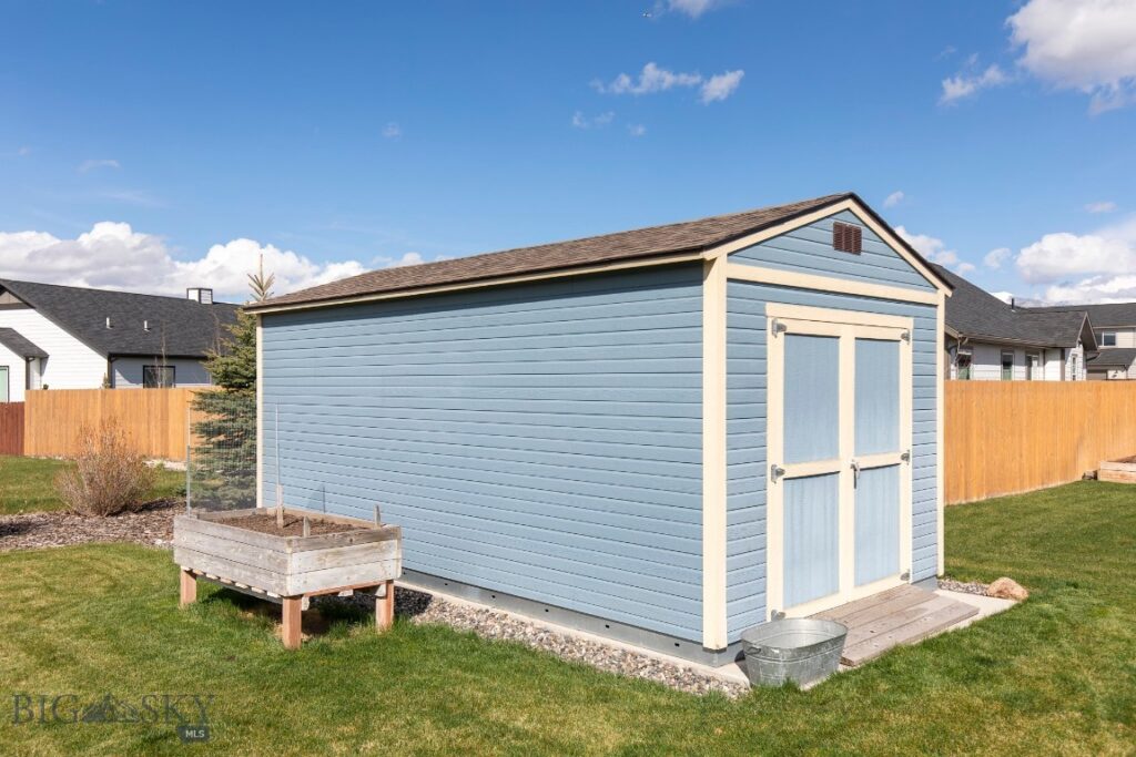 1402 Powers, Belgrade MT 59714