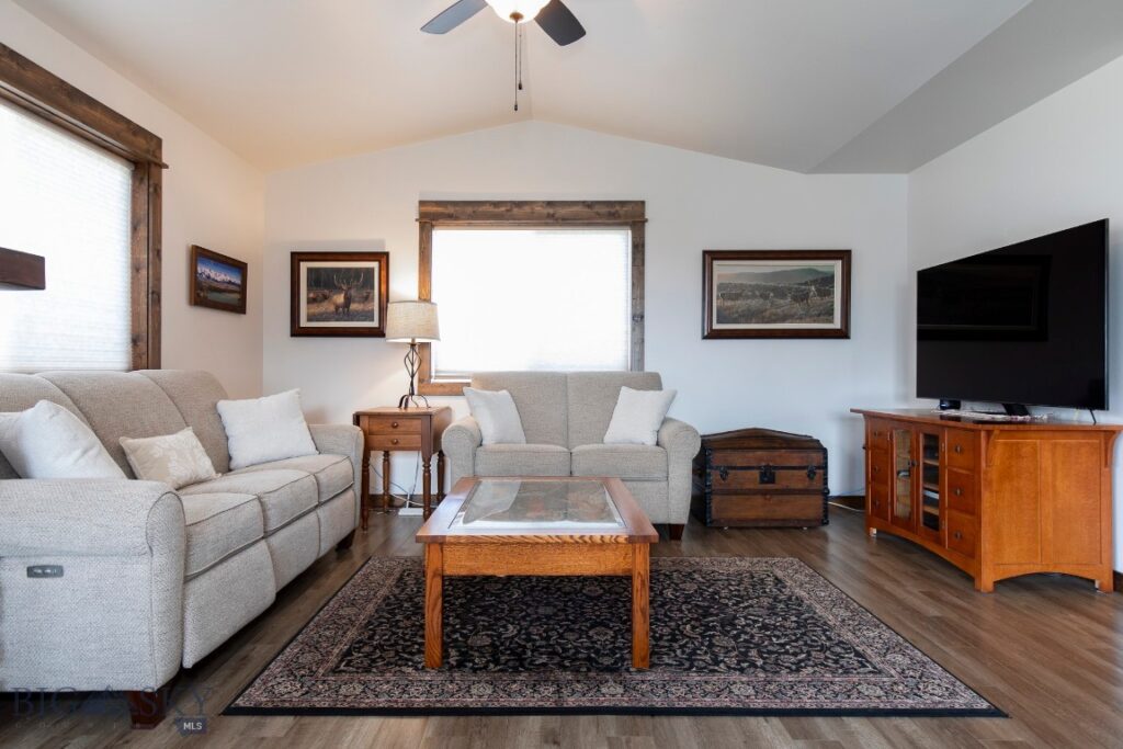 1402 Powers, Belgrade MT 59714