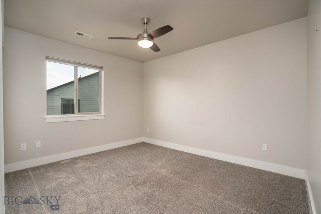 1403 Happy Lane, Belgrade MT 59714