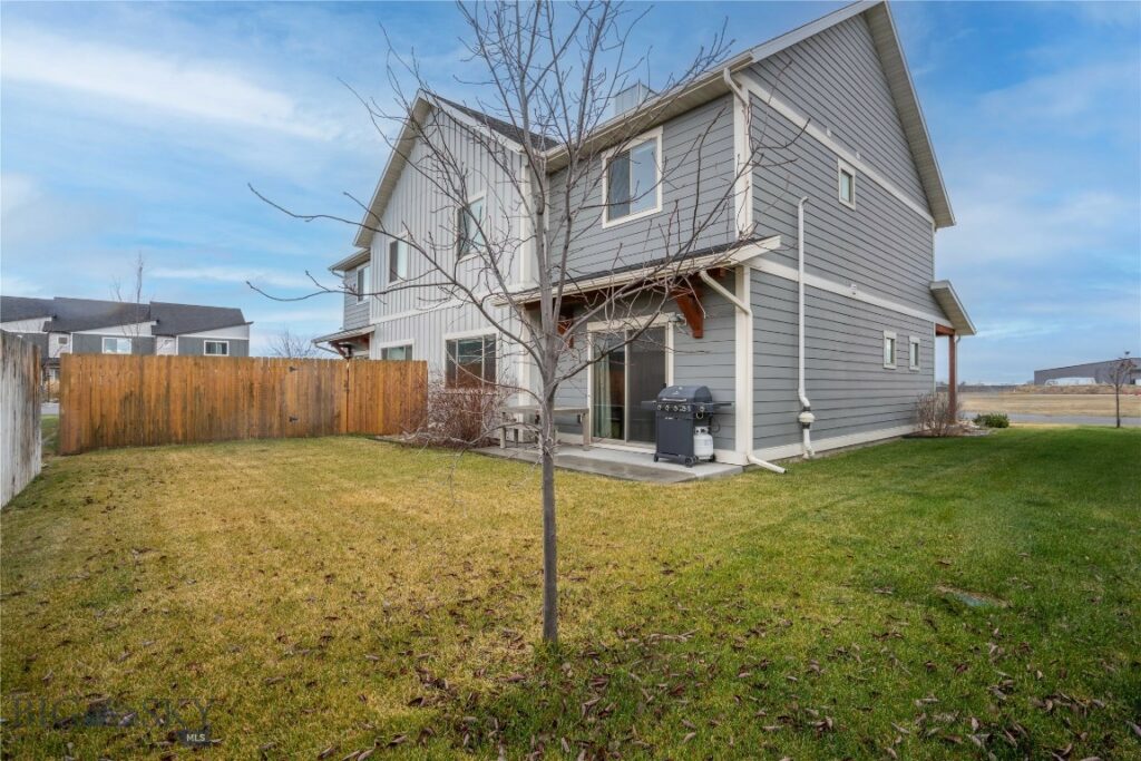 1403 Happy Lane, Belgrade MT 59714