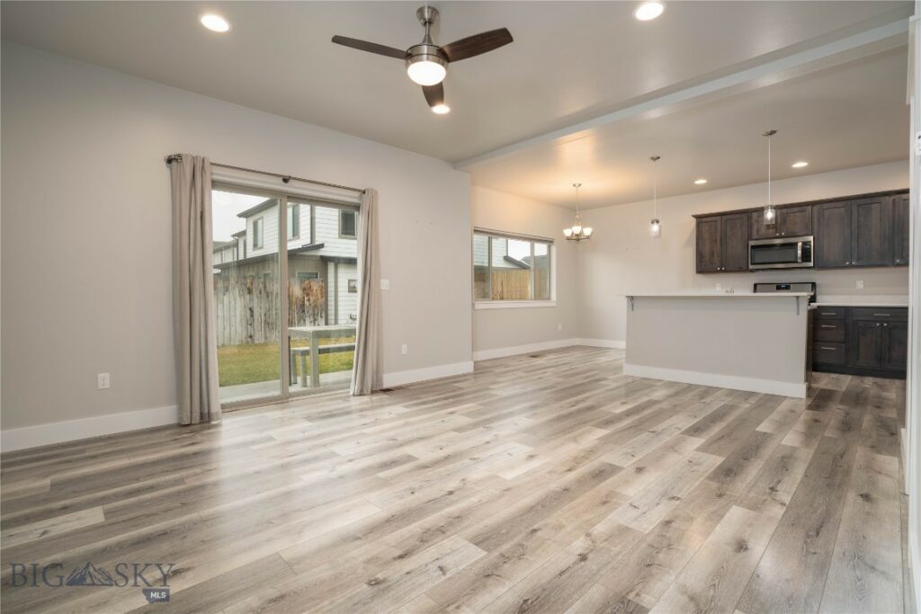 1403 Happy Lane, Belgrade MT 59714