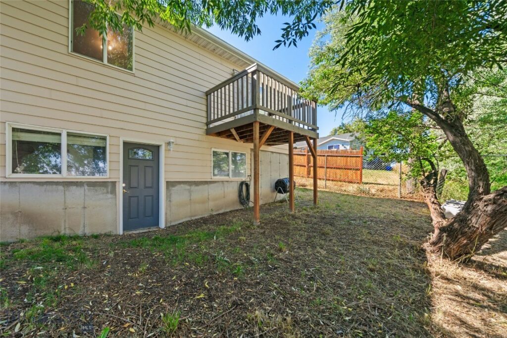 1406 Wineglass Lane, Livingston MT 59047