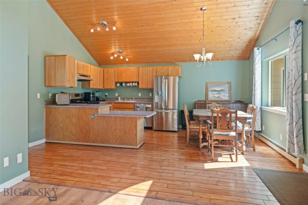 1406 Wineglass Lane, Livingston MT 59047