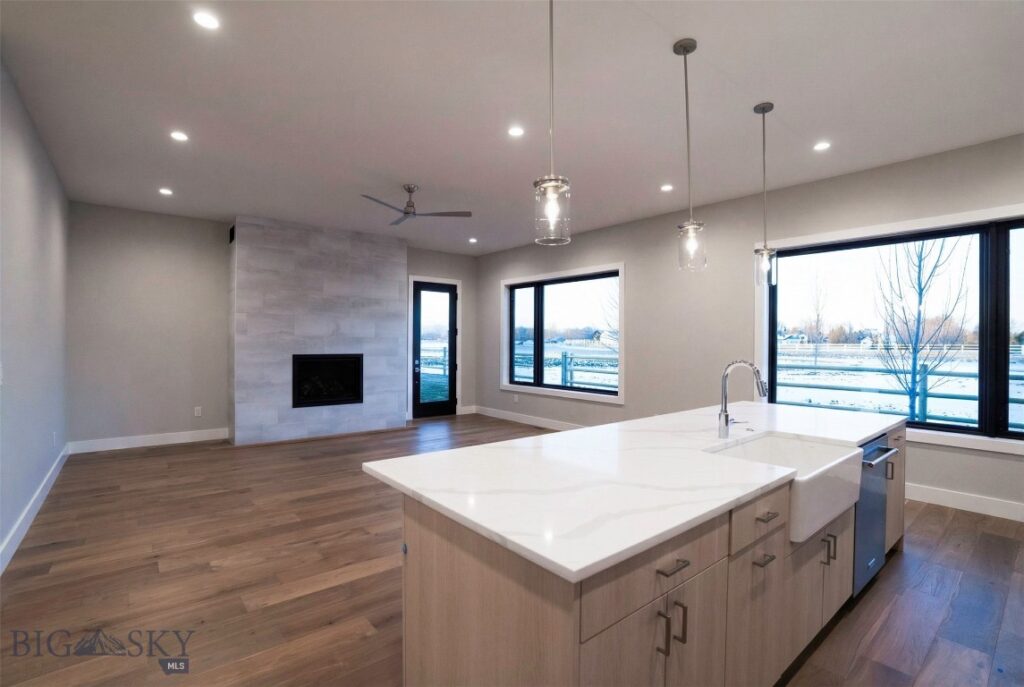 141 Creekbank Loop, Bozeman MT 59718