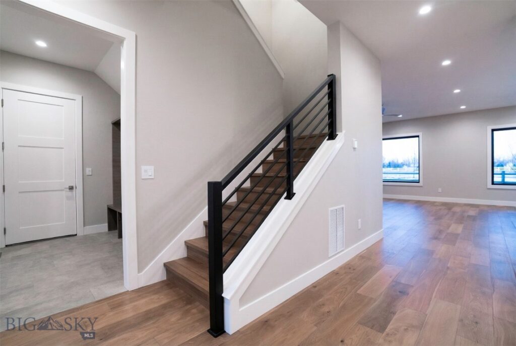 141 Creekbank Loop, Bozeman MT 59718