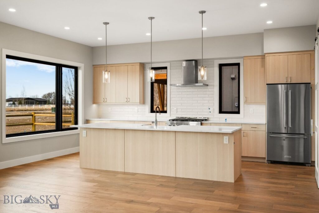 141 Creekbank Loop, Bozeman MT 59718