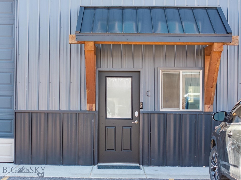 144 Graves Trail, Bozeman MT 59718