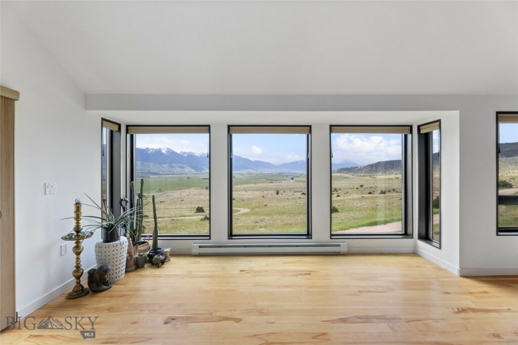 145 Spring Creek Hills Road, Livingston MT 59047