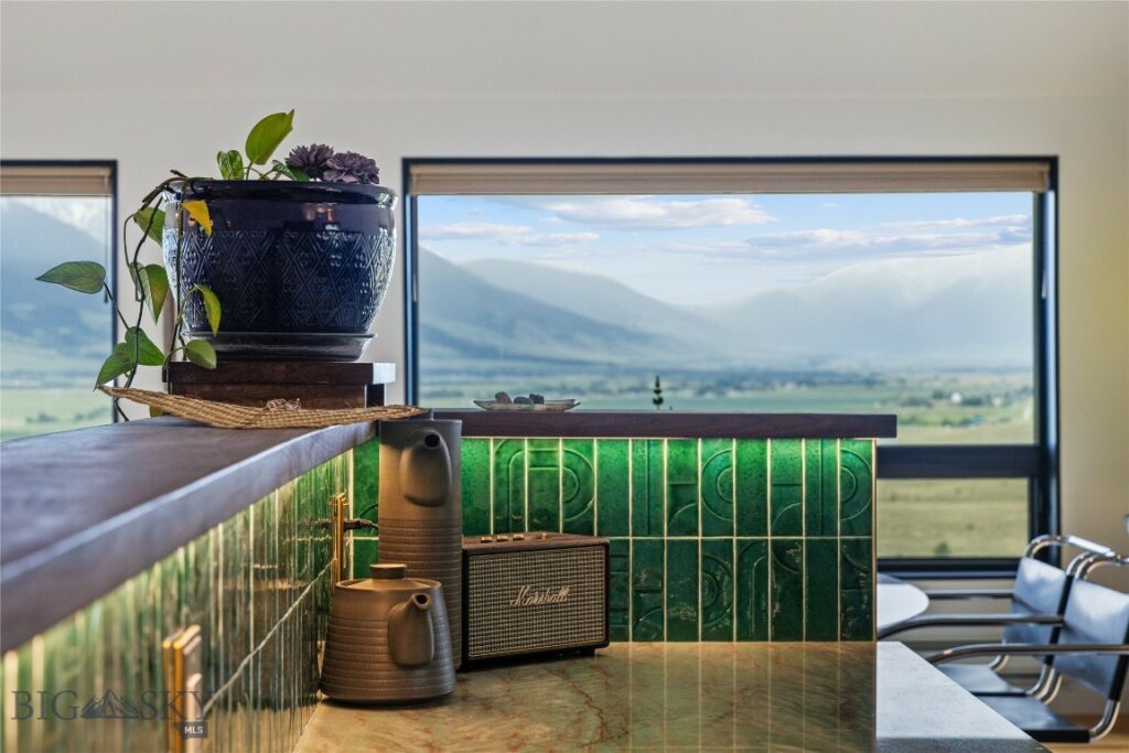 145 Spring Creek Hills Road, Livingston MT 59047