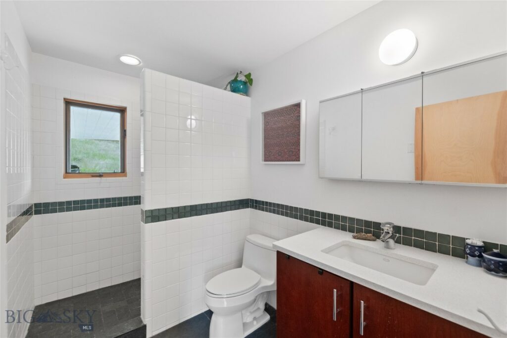 145 Spring Creek Hills Road, Livingston MT 59047