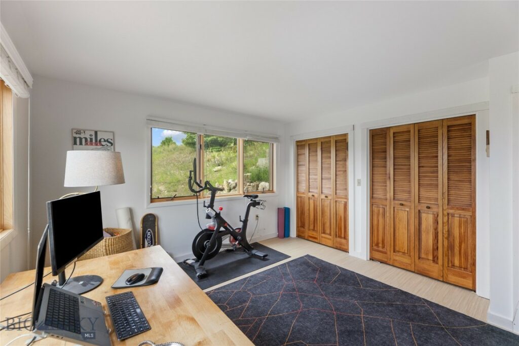 145 Spring Creek Hills Road, Livingston MT 59047