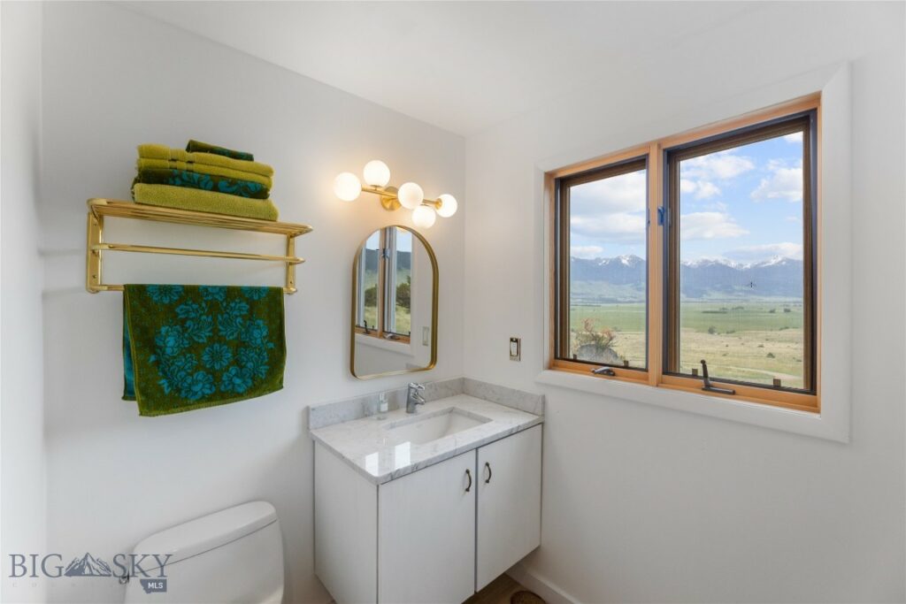 145 Spring Creek Hills Road, Livingston MT 59047