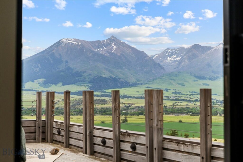 145 Spring Creek Hills Road, Livingston MT 59047