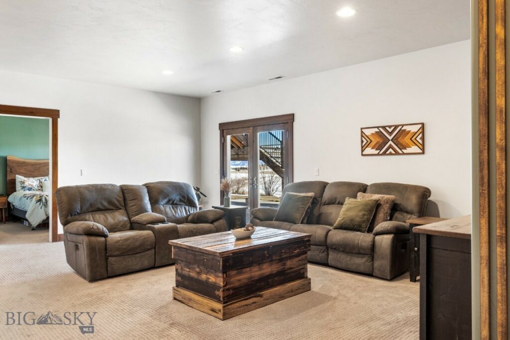 14549 High Flat Road, Bozeman MT 59718